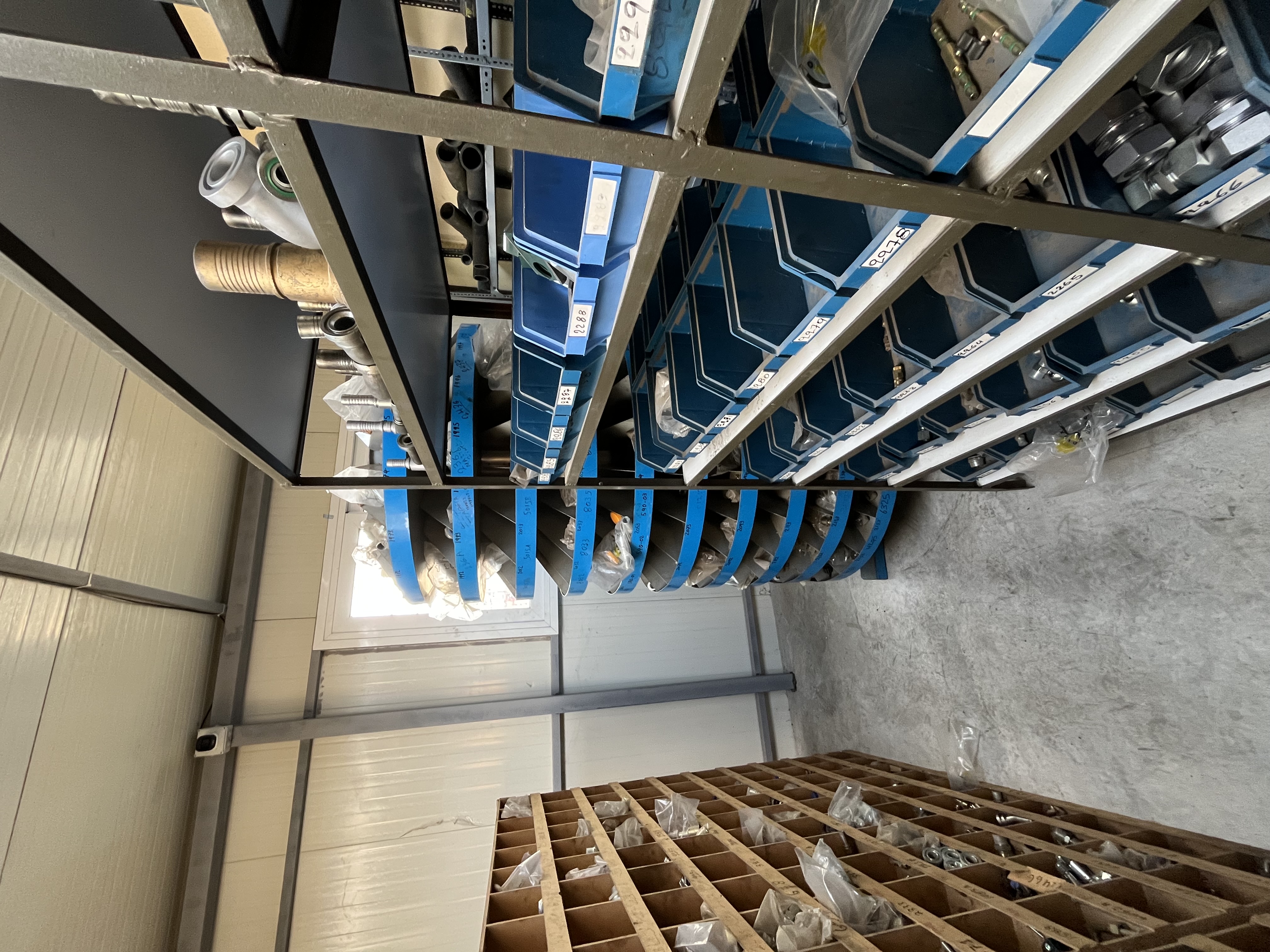 Oil hoses — 5
